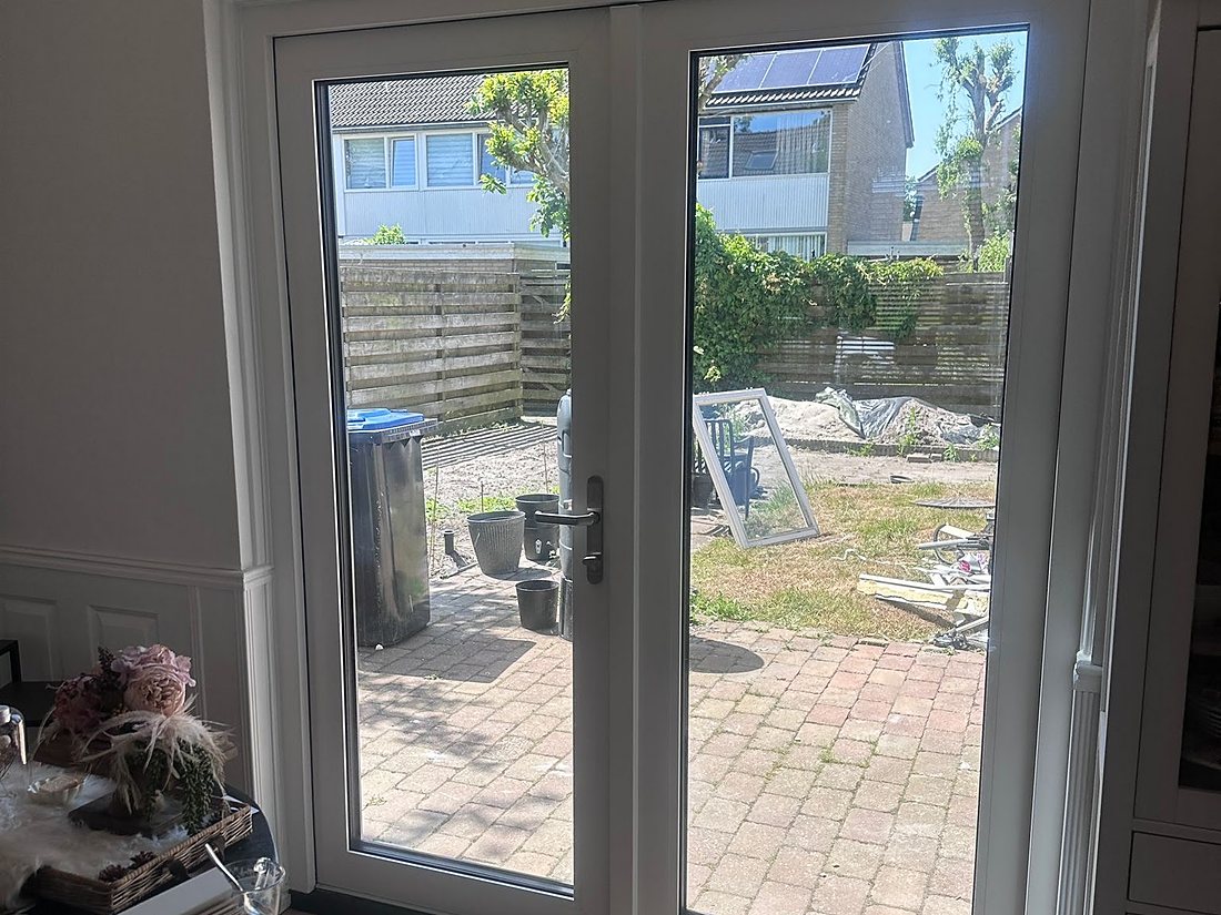 Klantfoto van Deepak: schuifpui naar de tuin